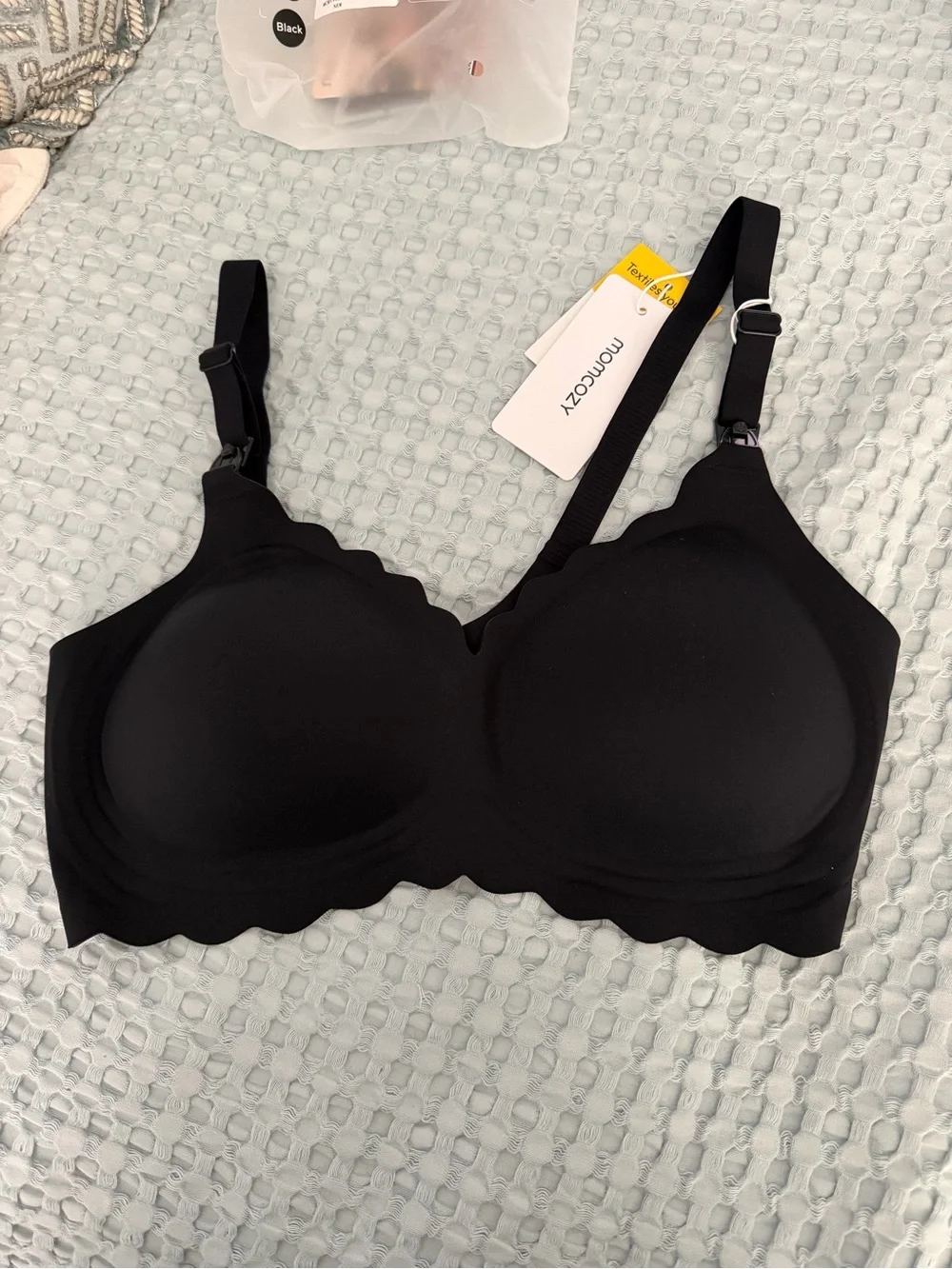 Seamless Maternity/Nursing Bra in Black